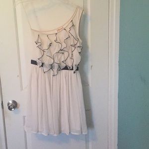 Off the Shoulder Ruffle Dress